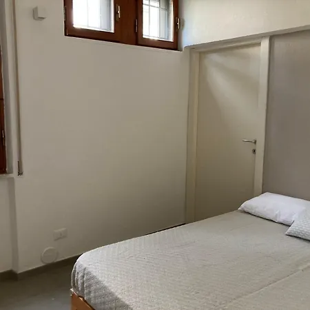 La Casa Di Mishka Apartment